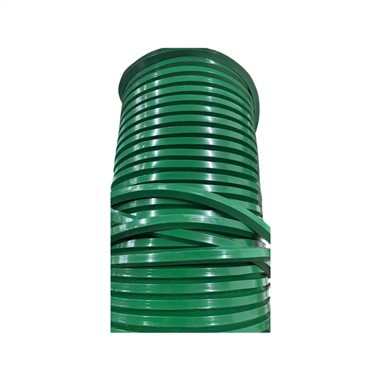 V Treoir, Balla Taobh, Cleat